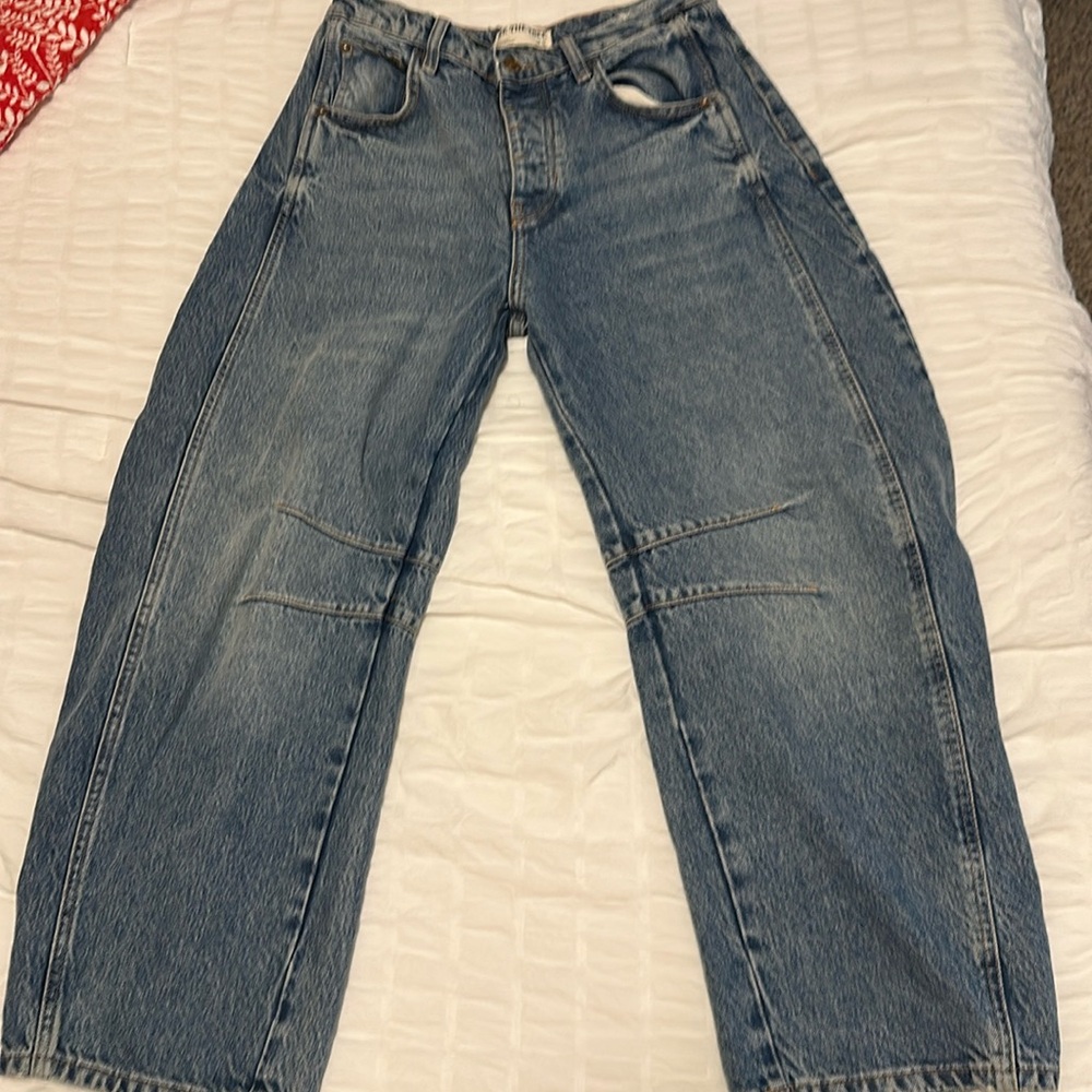 FREE PEOPLE BARREL JEANS